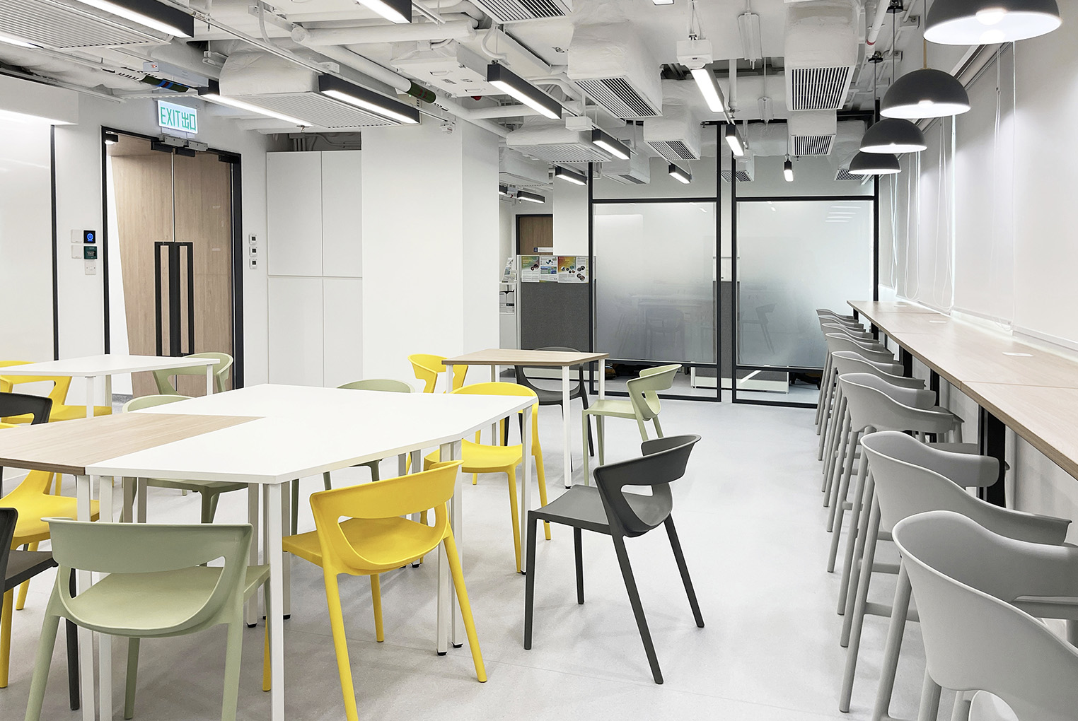 Renovation to Office for The Division of Transdisciplinary Undergraduate Programmes (DTUP) at RRS L9