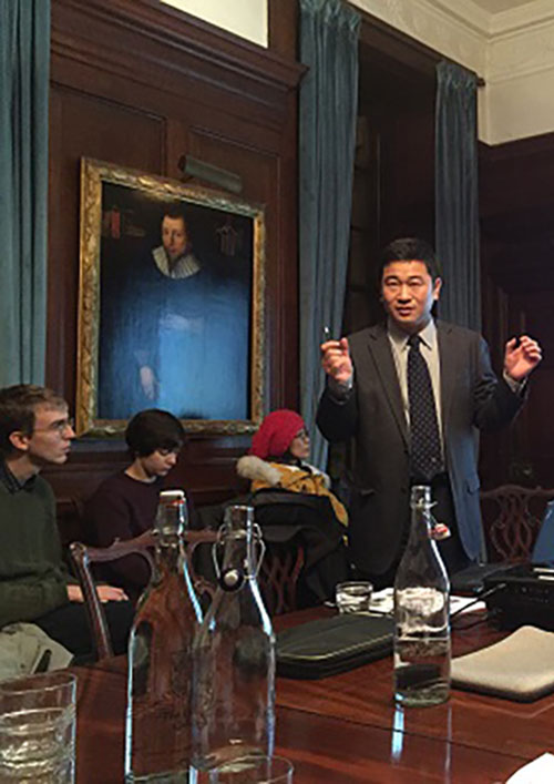 Prof. Chen Zhi invited to be speaker and discussant at world renowned universities photo 3
