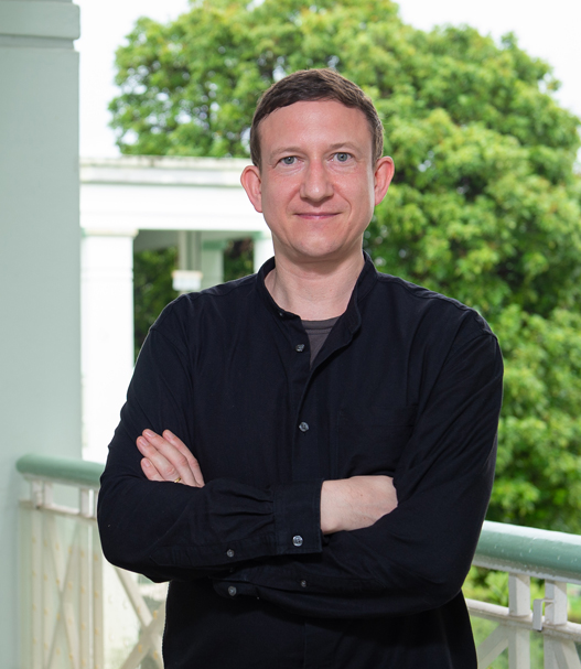 Mr. O'DEA Tom